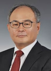 Kay-Hyun Park